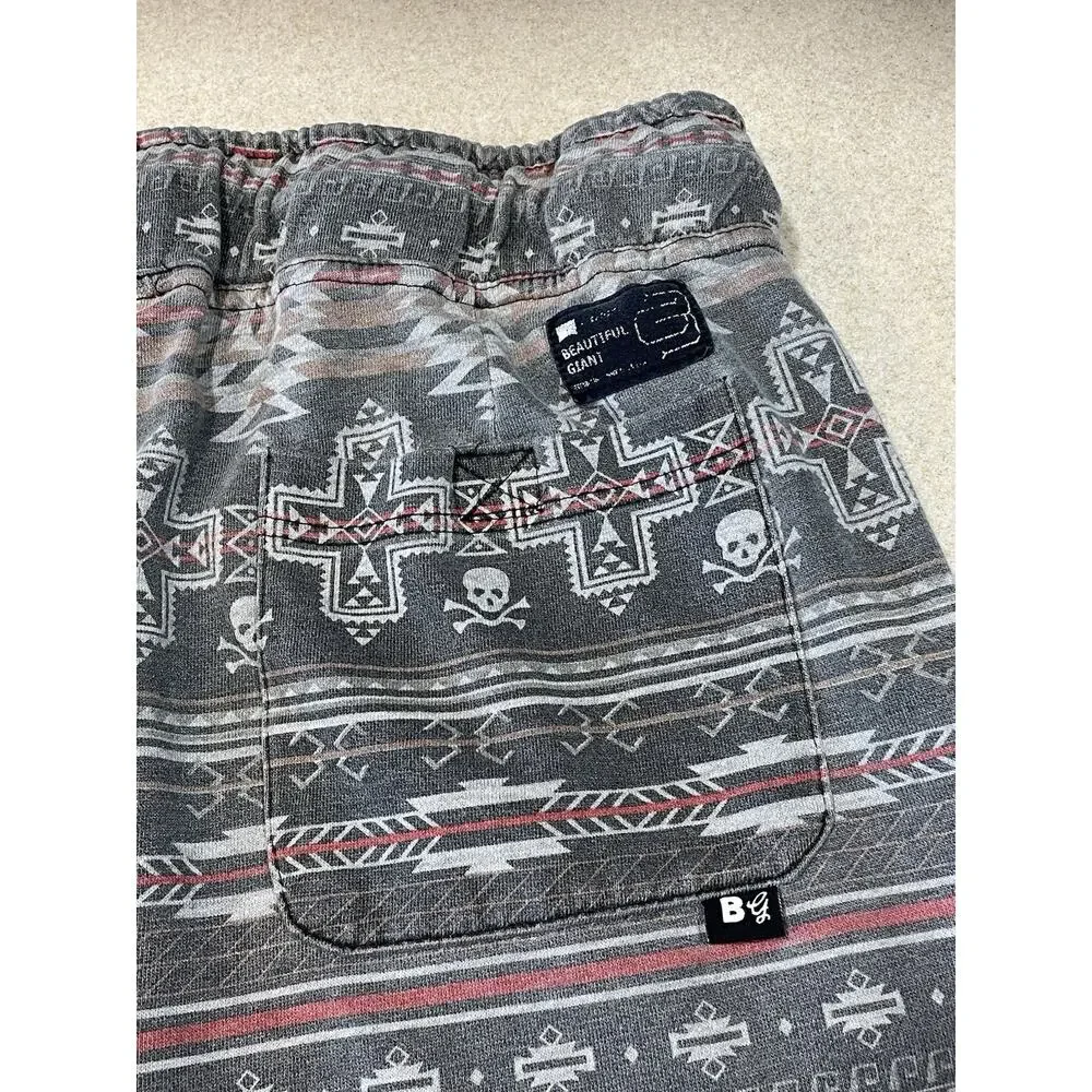 Beautiful Giant Jogger Men’s Large Gray Pull On Southwestern Aztec Sweatpants